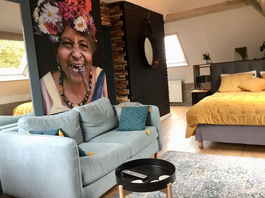 Appartement Atypique Style Loft à Phalempin Extérieur photo